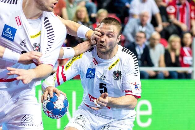 16.01.2018, Zatika Centre, Porec, CRO, EHF EM, Herren, Oesterreich vs Norwegen, Gruppe B, im Bild Vytautas Ziura (AUT) during the preliminary round, group B match of the EHF men s Handball European Championship EM Europameisterschaft between Austria and Norway at the Zatika Sport Centre in Porec, Croatia on 2017 05 12. Porec