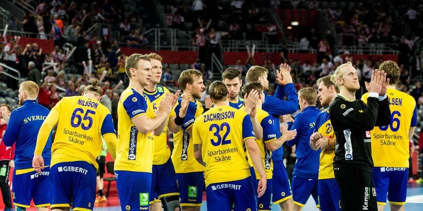 24.01.2018, Arena Zargreb, Zagreb, CRO, EHF EM, Herren, Schweden vs Norwegen, Hauptrunde, Gruppe 1, im Bild Players of Sweden during the main round, group 1 match of the EHF men s Handball European Championship EM Europameisterschaft between Sweden and Norway at the Arena Zargreb in Zagreb, Croatia on 2018 01 24. Zagreb