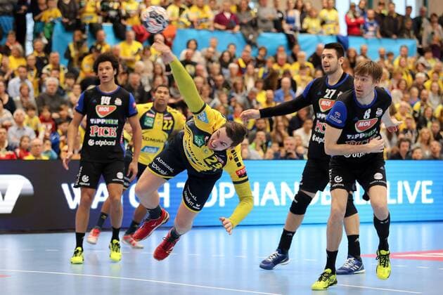 v.li.: Thiagus Petrus Goncalves Dos Santos (Szeged, 14), Hendrik Pekeler (RNL, 23), Bence Banhidi (Szeged, 27), Jonas Källman (Szeged, 8), Aktion, Action, Spielszene, Sprungwurf, beim Sprungwurf, Action, Aktion, Handball, Champions League, Rhein-Neckar Löwen - MOL Pick Szeged,