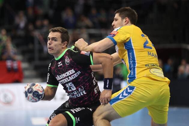 SG Flensburg-Handewitt - PGE Vive Kielce, EHF Champions League; Flensburg, 11.02.18 Flensburg, 11.02.18, Handball, VELUX EHF Champions League, Saison 2017 2018, Gruppenphase, SG Flensburg-Handewitt - PGE Vive Kielce : Rasmus Lauge Schmidt (SG Flensburg-Handewitt, 25), Marko Mamic (KS Kielce, 24)