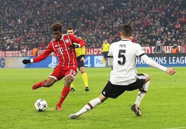 Fussball, Champions League, Europapokal, Achtelfinale - Hinspiel, Saison 2017 2018, 20.02.2018, Herren, Deutschland, FC Bayern München - v.l. Aktion, Tor zum 2-0, Torschuetze Kingsley Coman, FC Bayern München, Pepe Kepler Laveran Lima Ferreira, Besiktas Istanbul,