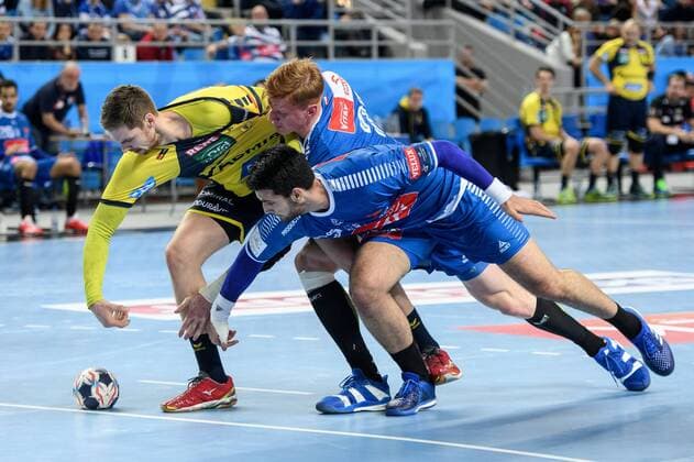 20180225, Plock, Orlen Arena, Pilka reczna mezczyzn, EHF Liga Mistrzow sezon 2017 2018 Mecz Orlen Wisla Plock - Rhein-Neckar Lowen N z Hendrik Pekeler, Tomasz Gebala, Igor Zabic Fot Rafal Oleksiewicz PRESSFOCUS 20180225, Plock, Orlen Arena, 2017 2018 EHF Men s Champions League Group Phase Match Orlen Wisla Plock - Rhein-Neckar Lowen Hendrik Pekeler, Tomasz Gebala, Igor Zabic Credit Rafal Oleksiewicz PRESSFOCUS NEWSPIX.PL --- Newspix.pl france out! 20180225PF_RO2421