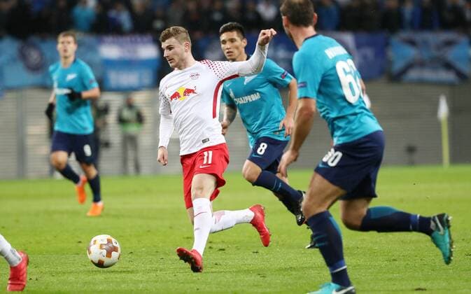 RB Leipzig - St.Petersburg Fussball Euro League Leipzig, 08.03.2018, Red Bull Arena, Fussball, UEFA EURO EM Europameisterschaft Fussball League , Achtelfinale Hinspiel, RB Leipzig vs. FK Zenit St. Petersburg , Im Bild v.l.: Timo Werner (11, RB Leipzig), MatiasÊKranevitter (8, Zenit) und BranislavÊIvanovic (60, Zenit). ,