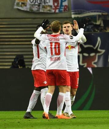 Fussball, Herren, Saison 2017 2018, Europa League (Achtelfinale, Hinspiel), RB Leipzig - Zenit St. Petersburg, Naby Keita (RB Leipzig), Emil Forsberg (RB Leipzig), Timo Werner (RB Leipzig), Jubel nach Tor zum 2:0, 08.03. 2018, Copyright: xMatthiasxKochx