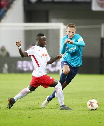 RB Leipzig - St.Petersburg Fussball Euro League Leipzig, 08.03.2018, Red Bull Arena, Fussball, UEFA EURO EM Europameisterschaft Fussball League , Achtelfinale Hinspiel, RB Leipzig vs. FK Zenit St. Petersburg 2:1 (0:0) , Im Bild v.l.: Naby Keita (8, RB Leipzig) und DomenicoÊCriscito (4, Zenit). ,