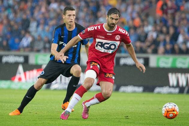 - BRUGGE, BELGIUM: Club s Hans Vanaken and Kortrijk s Benoit Poulain pictured in action during the Jupiler Pro League match between Club Brugge KV and KV Kortrijk, in Brugge, Friday 14 August 2015, on the 4rth day of the Belgian soccer championship. KURTxDESPLENTER x84040918x