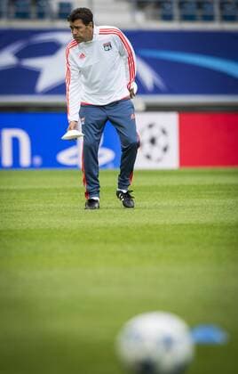 - GENT, BELGIUM: Lyon s head coach Hubert Fournier pictured during a training of Olympique Lyon, in Ghelamco Arena stadium in Gent, Tuesday 15 September 2015. Tomorrow French Olympique Lyon will play the first game in the group stage of the Uefa Champions League competition against Belgian first league soccer team KAA Gent. JASPERxJACOBS x85239649x