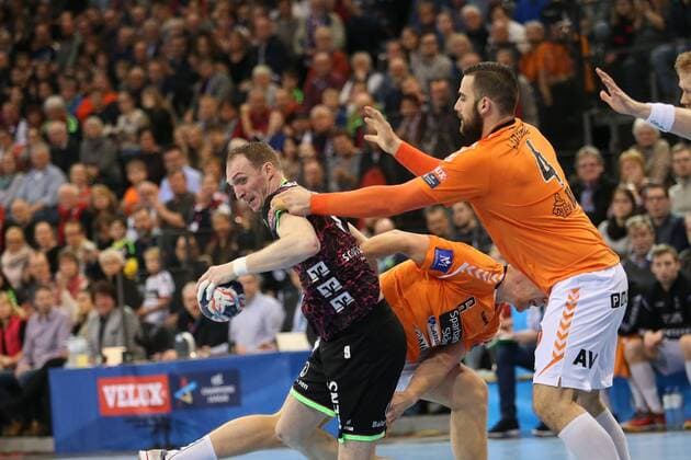 SG Flensburg-Handewitt - IFK Kristianstad, EHF Champions League; Flensburg, 28.03.18 Flensburg, 28.03.18, Handball, VELUX EHF Champions League, Saison 2017 2018, Achtelfinale, SG Flensburg-Handewitt - IFK Kristianstad : Holger Glandorf (SG Flensburg-Handewitt, 09), Mario Lipovac (IFK Kristianstad, 04)