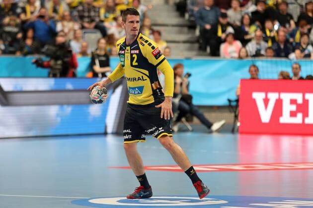 Andre Schmid (Andy Schmid, RNL, 2), am Ball, Spielszene, Freisteller, Ganzkörper, Einzelbild, Aktion, Action, Handball, Champions League, Rhein-Neckar Löwen - PGE Vive Kielce,