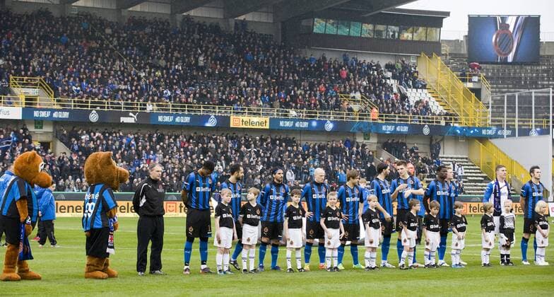 - BRUGGE, BELGIUM: Club s players pictured at the start of the Jupiler Pro League match between Club Brugge and Standard de Liege, in Brugge, Sunday 04 March 2012, on the 28th day of the Belgian soccer championship. PETERxDECONINCK x33664283x