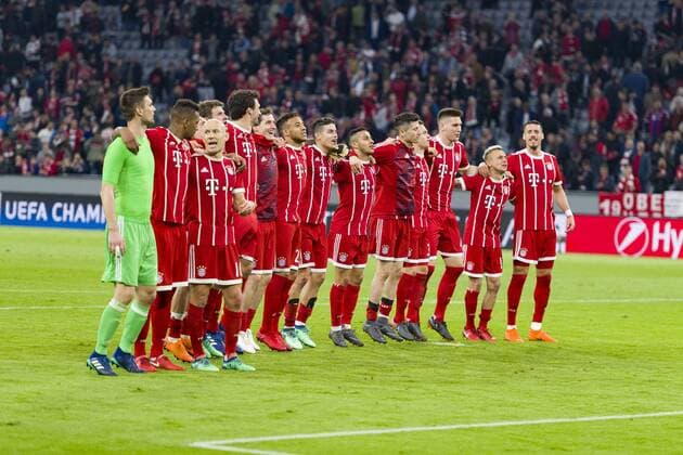 Champions League Viertel-Finale, FC Bayern Muenchen vs. Sevilla FC, Allianz Arena Muenchen. 11.04.2018 Im Bild: Sven Ulrecih, Jerome Boateng, Arjen Robben, Thoams Muelelr, Matts Hummels, Sebastian Rudy, Corentoin Tolisso, Rodriguez James, Thiago, Robert Lewandowski, Joshua Kimmich, Niklas Suele, rafinha, Sandro Wagner Â