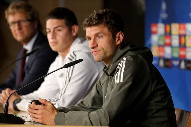 James Rodriguez (FC Bayern Muenchen 11) Thomas Mueller (FC Bayern Muenchen 25), Pressekonferenz, Real Madrid CF vs FC Bayern Muenchen, Champions League, Halbfinale, Fussball, 30.04.2018, Pressekonferenz, Real Madrid CF vs FC Bayern Muenchen, Champions League, Halbfinale, Fussball, 30.04.2018 Madrid Copyright: xLanger Eibner-Pressefotox EP_HLR