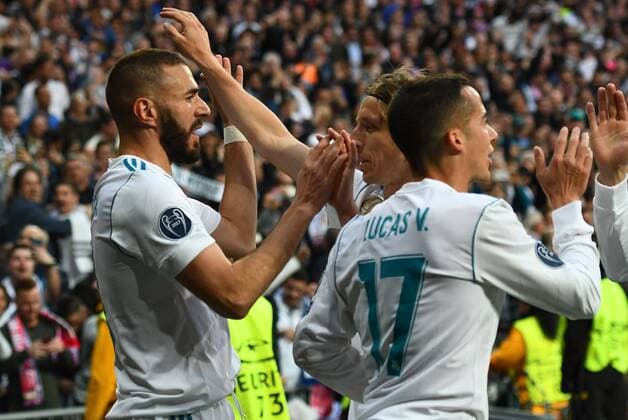 01.05.2018, xfux, Fussball Champions League, Halbfinale, Real Madrid - FC Bayern Muenchen, emspor, v.l. Karim Benzema (Real Madrid) celebrate the goal, Der Torjubel zum 1:1, Toni Kroos (Real Madrid), Lucas Vazquez (Real Madrid), Madrid