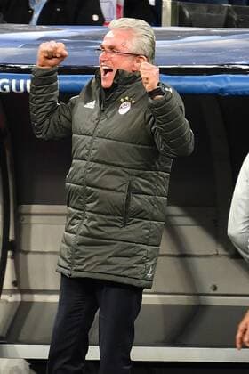 Jupp HEYNCKES (Trainer Bayern Muenchen),Jubel, Freude,Begeisterung nach dem Tor zum 2-2, Jubel,Freude,Begeisterung,, Einzelbild,angeschnittenes Einzelmotiv,Halbfigur,halbe Figur. Fussball Champions League, Halbfinale, Real Madrid-FC Bayern Muenchen 2-2. am 01.05.2018,E S T A D I O S A N T I A G O B E R N A B E U.