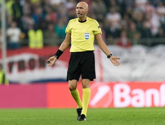 03.05.2018, Red Bull Arena, Salzburg, AUT, UEFA EL, FC Salzburg vs Olympique Marseille, Halbfinale, Rueckspiel, im Bild Schiedsrichter Sergei Karasev during the UEFA Europa League Semifinal, 2nd Leg Match between FC Salzburg and Olympique Marseille at the Red Bull Arena in Salzburg, Austria on 2018 05 03. Salzburg