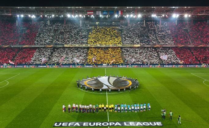 03.05.2018, Red Bull Arena, Salzburg, AUT, UEFA EL, FC Salzburg vs Olympique Marseille, Halbfinale, Rueckspiel, im Bild Uebersicht Choreographie during the UEFA Europa League Semifinal, 2nd Leg Match between FC Salzburg and Olympique Marseille at the Red Bull Arena in Salzburg, Austria on 2018 05 03. Salzburg