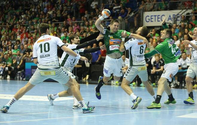 19.05.2018, xcsx, Handball EHF Cup Final 4, Frisch auf Goeppingen - Fuechse Berlin, emspor, v.l. Jakob Gojun (Füchse Berlin) , Fabian Wiede (Füchse Berlin), Allan Damgaard Espensen (Frisch Auf! Göppingen), Drago Vukovic (Füchse Berlin), Zweikampf, battle for the ball Magdeburg