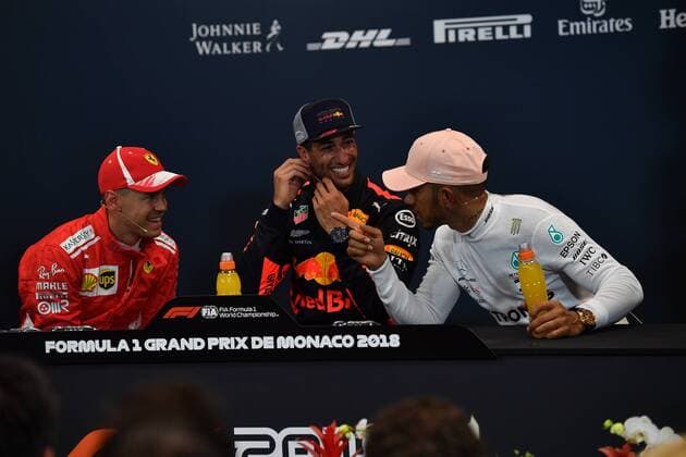 Formel 1, GP Monaco, Ricciardo im Qualifying vor Vettel und Hamilton Sebastian Vettel, Scuderia Ferrari, Daniel Ricciardo, Red Bull Racing, Lewis Hamilton; Mercedes Grand Prix, formula 1 GP, Monaco 26.05.2018 Photo:mspb Jerry Andre Sebastian Vettel, Daniel Ricciardo, Lewis Hamilton; formula 1 GP, Monaco 2018