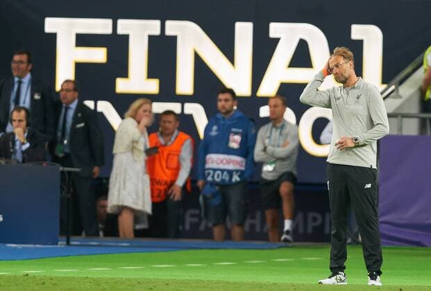 Juergen KLOPP, Trainer Liverpool , Emotionen, enttaeuscht, Enttaeuschung, Frust, frustriert, Trauer ,traurig, verzweifelt, Verzweiflung REAL MADRID - FC LIVERPOOL Fussball UEFA Champions League, Finale, Kiew, Ukraine, May 26, 2018 CL Season 2017 2018
