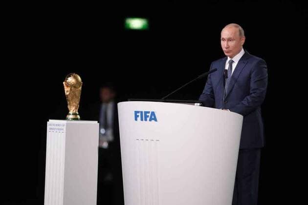 WM 2018, FIFA Kongress in Moskau, WM-Vergabe 2026 June 13, 2018 - EUM20180613DEP14.JPG.MOSCÃö, Rusia., SoccerFutbol-Mundial 2026.- Vladimir Putin, presidente de Rusia, durante su participacion en el 68 Congreso de la FIFA, este 13 de junio de 2018, en el Expocentro de Moscu, en donde se da a conocer que la sede del Mundial 2026 sera en Estados Unidos, Mexico y Canada. Foto: Agencia EL UNIVERSALLuis CortesMAR. Latin News: June 13, 2018 - ZUMAu78_ 20180613_zaf_u78_521 Copyright: xElxUniversalx
