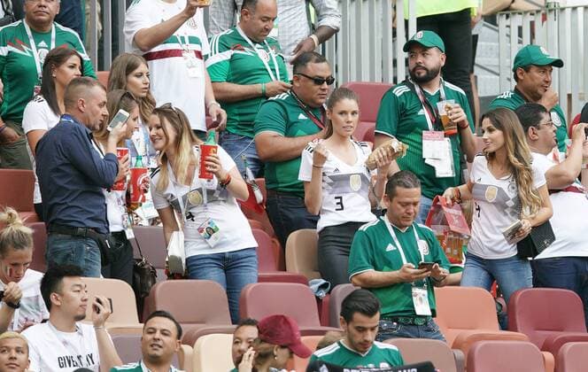 Germany - Mexico, Soccer, Moscow, June 17, 2018 Spielerfrauen Lina, Freundin von Joshua KIMMICH, DFB 18, Cathy Fischer, Ehefrau von Mats Hummels, Christina Raphaella, Ehefrau von Matthias GINTER, DFB 4, Annika, Freundin von Jonas HECTOR auf der Tribuene GERMANY - MEXICO FIFA World Cup WM Weltmeisterschaft Fussball 2018 RUSSIA, Group F, Season 2018 2019, June 17, 2018 L u z h n i k i Stadium in Moscow, Russia. Photo: MAGICS Peter Schatz