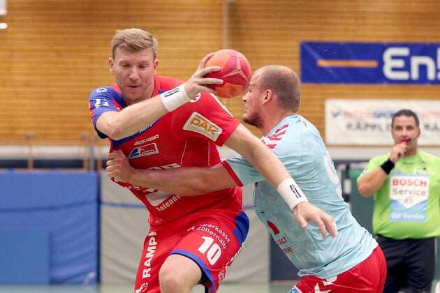 Lars Friedrich ( HBW Balingen ) Paul Drux ( Fuechse Berlin ), HBW Balingen vs. Fuechse Berlin, Handball, Esslinger Marktplatztunier 2018, Handball, 20.07.2018, HBW Balingen vs. Fuechse Berlin, Handball, Esslinger Marktplatztunier 2018, Handball, 20.07.2018 Altach Copyright: xLangerx xEibner-Pressefotox EP_HLR