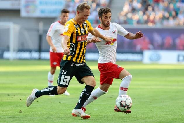 26.07.2018, xtgx, Fussball Europa League Qualifikation 2.Runde, RB Leipzig - BK Haecken emspor, v.l. Adam Andersson (Haecken, 28), Marcelo Saracchi (Leipzig, 3) Zweikampf, Duell, Kampf, tackle Leipzig