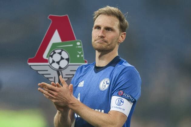 FOTOMONTAGE: Hoewedes-Transfer zu Lokomotive Moskau perfekt.Benedikt HOEWEDES wechselt zum russischen Erstligisten Lokomotive Moskau, Archivfoto; Benedikt HOEWEDES (Ho–WEDES) (GE) ist enttaeuscht, entto¤uscht, Entto¤uschung, Enttaeuschung, traurig, nachdenklich, nachdenkend, Fussball Europa League, Viertelfinale, Rueckspiel, FC Schalke 04 (GE) - Ajax Amsterdam (Ajax) 3:2 n.V., am 20.04.2017 in Gelsenkirchen Deutschland. ÂÂ