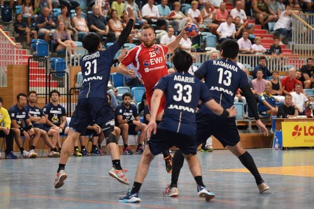 Handball, Herren, Saison 2018 19, Mini-Turniner in der MBS-Arena, Japan - 1. VfL Potsdam, Tatsuki Yoshino (Nr. 31, Japan), Marek Kovacech (Nr. 25, 1. VfL Potsdam), Auto Agarie (Nr. 33, Japan), Kenya Kasahara (Nr. 13, Japan), 03.08.18, Copyright: xMichaelxHundtx xMatthiasxKochx
