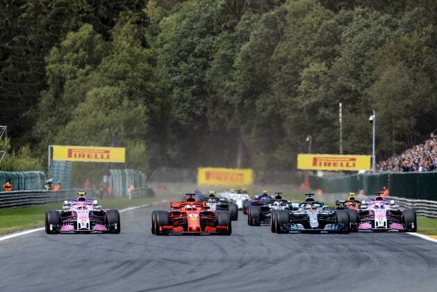 Motorsports: FIA Formula One World Championship WM Weltmeisterschaft 2018, Grand Prix of Belgium, Start, 31 Esteban Ocon (FRA, Racing Point Force India F1 Team), 5 Sebastian Vettel (GER, Scuderia Ferrari), 44 Lewis Hamilton (GBR, Mercedes AMG Petronas Motorsport), 11 Sergio Perez (MEX, Racing Point Force India F1 Team), Spa-Francorchamps Belgium