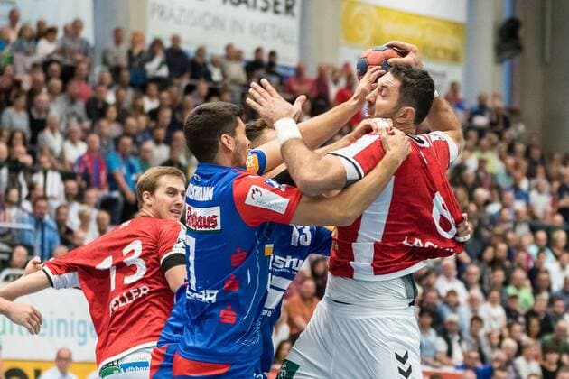 Jannik Hausmann (HBW Balingen-Weilstetten 07), Blazenko Lackovic (Handball Sportverein Hamburg 06), HBW Balingen-Weilstetten vs. Handball Verein Hamburg, Handballl, DKB, Herren, 2.Bundesliga, 2. Spieltag, Saison 18 19, GER, 31.08.2018, HBW Balingen-Weilstetten vs. Handball Sport Verein Hamburg, Handballl, DKB, Herren, 2.Bundesliga, 2. Spieltag, Saison 18 19, GER, 31.08.2018 Balingen Copyright: xEIBNER WolfgangxFrankx EP_WFK