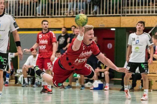 Sascha Marquardt (SG H2Ku Herrenberg 18), SG H2Ku Herrenberg vs. Neckarsulmer Union, Handball, BWOL, Maenner, 08.09.2018, SG H2Ku Herrenberg vs. Neckarsulmer Sport-Union, Handball, BWOL, Maenner, 08.09.2018 Herrenberg Copyright: xEIBNER WolfgangxFrankx EP_WFK