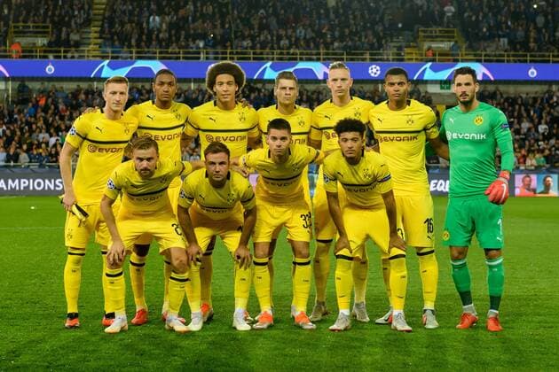 Bruegge, Belgien, 18.09.2018, UEFA Champions League - 2018 19 Season, Vorrunde, Gruppenphase - Gruppe A - 1. Spieltag, Club Bruegge - BV Borussia Dortmund, BVB Mannschaftsfoto, von oben links: Marco Reus (BVB), Abdou Diallo (BVB), Axel Witsel (BVB), Lukasz Piszczek (BVB), Marius Wolf (BVB), Manuel Akanji (BVB) und Torwart Roman Buerki (BVB), von unten links: Marcel Schmelzer (BVB), Mario Goetze (BVB), Julian Weigl (BVB) und Jadon Sancho (BVB) ( DeFodi001