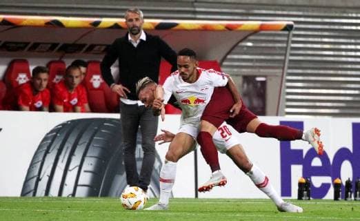GER, Europa League, Gruppen B, RasenBallsport Leipzig vs Besiktas Istanbul 20.09.18 , Leipzig, Red Bull Arena, GER, Saison 2018 2019, UEFA Europa League, Gruppe B, 1.Spieltag von 6 RasenBallsport Leipzig vs FC Red Bull Salzburg im Bild Matheus Cunha (Leipzig) gegen Hannes Wolf (Salzburg) DFL regulations prohibit any use of photographs as image sequences and or quasi-video