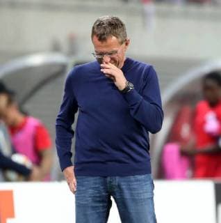 RB Leipzig - Salzburg Fussball Euro League Leipzig, 20.09.2018, Red Bull Arena, Fussball, UEFA EURO EM Europameisterschaft Fussball League , Gruppe B, 1.Spieltag, Hinspiel , RB Leipzig vs. FC Salzburg , Im Bild; Cheftrainer Ralf Rangnick, RB Leipzig , Gemäß den Vorgaben der UEFA ist es untersagt, in dem Stadion und oder vom Spiel angefertigte Fotoaufnahmen in Form von Sequenzbildern und oder videoähnlichen Fotostrecken zu verwerten bzw. verwerten zu lassen. ,