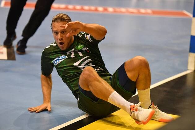 Matthias Zachrisson (Füchse), jubelt nach einem Tor Füchse Berlin - SC Magdeburg 1. Bundesliga, DKB-Handballbundesliga, 2018 2019 Herren, Männer, Maenner, Handball, Deutschland, Germany, Max-Schmeling-Halle Berlin, 29.9.2018