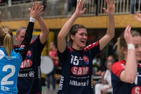 Jurate Zilinskaite (SG H2Ku Herrenberg Kuties 15), SG H2Ku Herrenberg Kuties vs. VfL Waiblingen Tigers, Handball, 2.Bundesliga, Frauen, HBF, Saison 18 19, 29.09.2018, SG H2Ku Herrenberg Kuties vs. VfL Waiblingen Tigers, Handball, 2.Bundesliga, Frauen, HBF, Saison 18 19, 29.09.2018 Herrenberg Copyright: xEIBNER WolfgangxFrankx EP_WFK