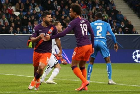 1-1 ausgleich durch Sergio Agueero Agüero (10, Manchester City) gegen Oliver Baumman (1, Tor, 1899 Hoffenheim) torjubel, UEFA Champions League, TSG 1899 Hoffenheim vs. Manchester City, Groupe F, Matchday 2, October, 02 2018, Wirsol Rhein Neckar Arena, Germany, YmdY, ** DFL DFL regulations prohibit any use of photographs as image sequences and or quasi-video. ** TSG 1899 Hoffenheim - Manchester City