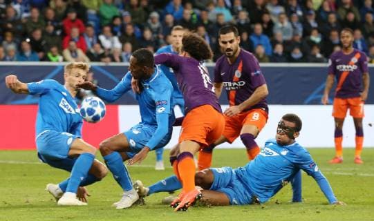 Joshua BRENET (2, 1899 Hoffenheim) vs. Leroy Sane (19, Manchester City), UEFA Champions League, TSG 1899 Hoffenheim vs. Manchester City, Groupe F, Matchday 2, October, 02 2018, Wirsol Rhein Neckar Arena, Germany, YmdY, ** DFL DFL regulations prohibit any use of photographs as image sequences and or quasi-video. ** TSG 1899 Hoffenheim - Manchester City