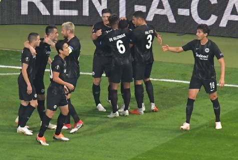 04.10.2018, xblx, Fussball UEFA Europa League, Eintracht Frankfurt - Lazio Rom emspor, v.l. Mijat Gacinovic (Eintracht Frankfurt), Filip Kostic (Eintracht Frankfurt), Makoto Hasebe (Eintracht Frankfurt), Marco Russ (Eintracht Frankfurt), Luka Jovic (Eintracht Frankfurt), Jonathan de Guzman (Eintracht Frankfurt), Sebastien Haller (Eintracht Frankfurt), Simon Falette (Eintracht Frankfurt), Lucas Torro (Eintracht Frankfurt), Goal scored, Tor zum 2:1, celebrate the goal, Torjubel (DFL DFB REGULATIONS PROHIBIT ANY USE OF PHOTOGRAPHS as IMAGE SEQUENCES and or QUASI-VIDEO) Frankfurt am Main