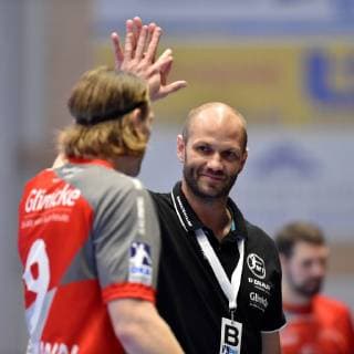Jubel, Freude bei Tobias Reichmann (L) und Heiko Grimm (Trainer MT Melsungen) , GER, MT Melsungen - Bergischer HC, Handball, 1. Bundesliga Maenner, 21.10.2018, GER, MT Melsungen - Bergischer HC, Handball, 1. Liga Maenner, 21.10.2018 Kassel Copyright: xEIBNER RolandxSippelx EP_RSL