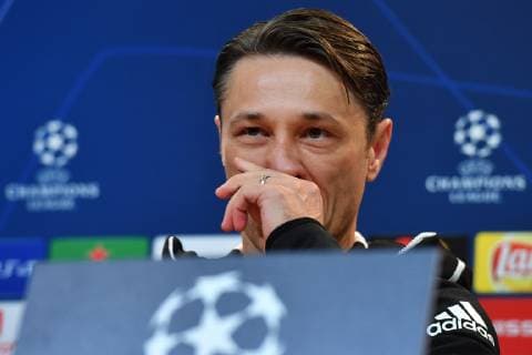 Niko KOVAC (Trainer Bayern Muenchen), Gestik,skeptisch, Einzelbild,angeschnittenes Einzelmotiv,Portraet,Portrait,Porträt. Pressekonferenz FC Bayern Muenchen vor dem Champions League Spiel gegen AEK Athen, Fussball,am 06.11..2018,.