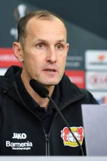 GER, UEFA EL, Bayer 04 Leverkusen (GER) vs. FC Zuerich (SUI) 08.11.2018, BayArena, Leverkusen, Europaleque, Vorrunde, GER, UEFA EL, Bayer 04 Leverkusen (GER) vs. FC Zuerich (SUI), DFL regulations prohibit any use of photographs as image sequences and or quasi-video im Bild picture shows: Pressekonferenz (PK) nach dem Spiel, Heiko Herrlich Trainer (Bayer Leverkusen),
