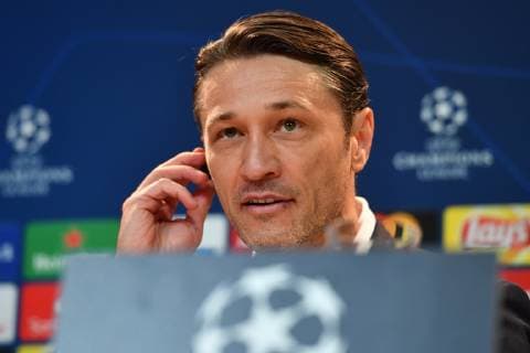 Niko KOVAC (Trainer Bayern Muenchen), Gestik,skeptisch, Einzelbild,angeschnittenes Einzelmotiv,Portraet,Portrait,Porträt. Pressekonferenz FC Bayern Muenchen vor dem Champions League Spiel gegen Benfica Lissabon, Fussball,am 26.11.2018,.