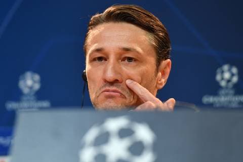 Niko KOVAC (Trainer Bayern Muenchen), Gestik,skeptisch,ernst,angespannt, Einzelbild,angeschnittenes Einzelmotiv,Portraet,Portrait,Porträt. Pressekonferenz FC Bayern Muenchen vor dem Champions League Spiel gegen Benfica Lissabon, Fussball,am 26.11.2018,.
