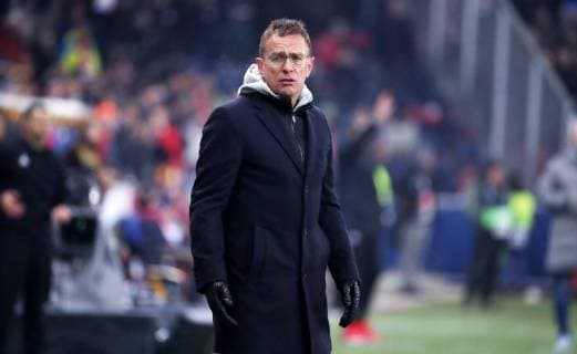 Salzburg - RB Leipzig Fussball Euro League Salzburg, 29.11.2018, Red Bull Arena, Fussball, UEFA Europa League , Gruppe B, 5.Spieltag , FC Red Bull Salzburg vs. RB Leipzig 1:0 (0:0) , Im Bild; Cheftrainer Ralf Rangnick, RB Leipzig , Gemäß den Vorgaben der UEFA ist es untersagt, in dem Stadion und oder vom Spiel angefertigte Fotoaufnahmen in Form von Sequenzbildern und oder videoähnlichen Fotostrecken zu verwerten bzw. verwerten zu lassen. ,