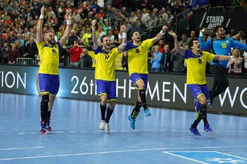 GER, IHF WM 2019, Brasilien (BRA) vs Kroatien (CRO) 20.01.2019, Lanxess Arena Koeln, GER, IHF WM 2019, Brasilien (BRA) vs Kroatien (CRO) im Bild picture shows: die Brasilianer freuen sich ueber den aussergewöhnlichen Sieg,Gustavo Rodrigues (BRA 95), Rudolph Hackbarth (BRA 77), Felipe Borges (BRA 18), Jose Toledo (BRA 10),