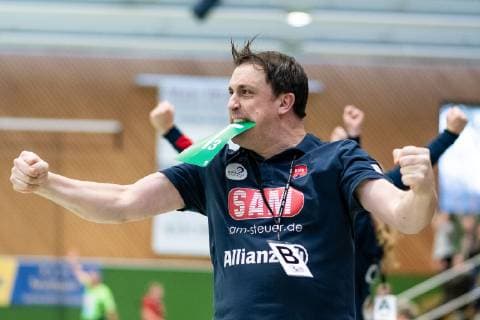 Mike Leibssle (SG H2Ku Herrenberg Kuties Chef-Trainer), SG H2Ku Herrenberg Kuties vs. HL Buchholz 08-Rosengarten Luchse, Handball, 2.Bundesliga, Frauen, HBF, Saison 18 19, 27.01.2019, SG H2Ku Herrenberg Kuties vs. HL Buchholz 08-Rosengarten Luchse, Handball, 2.Bundesliga, Frauen, HBF, Saison 18 19, 27.01.2019 Herrenberg Copyright: xEibner-Pressefoto WolfgangxFrankx SGH