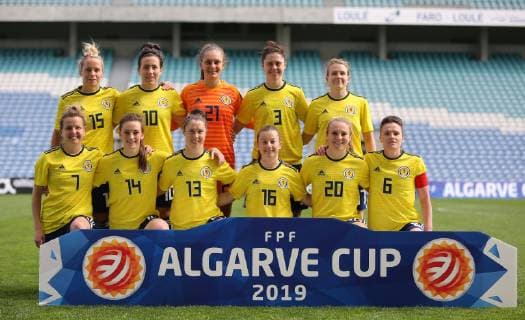 06.03.2019, xcex, POR, Faro, Estadio Algarve, Frauenfussball, Internationales Turnier, Algarve Cup 2019, FPF, Daenemark gegen Schottland Mannschaftsfoto, Mannschaftsphoto, Teamfoto Schottland