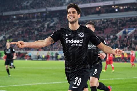 Torschuetze Goncalo PACIENCIA (F) juebelt ueber sein Tor zum 1:0 fuer Eintracht Frankfurt, Jubel, jubeln, jubelnd, Freude, cheers, celebrate, Torjubel, halbe Figur, Halbfigur, Gestik, Geste, Fussball 1. Bundesliga, 25. Spieltag, Fortuna Duesseldorf (D) - Eintracht Frankfurt (F) 0:3, am 11.03.2019 in Duesseldorf Deutschland. Â